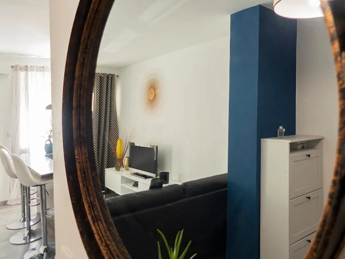 Bleu Geneve Apartment Albi France