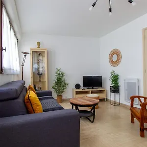  Apartamento Au Coeur Des Lices